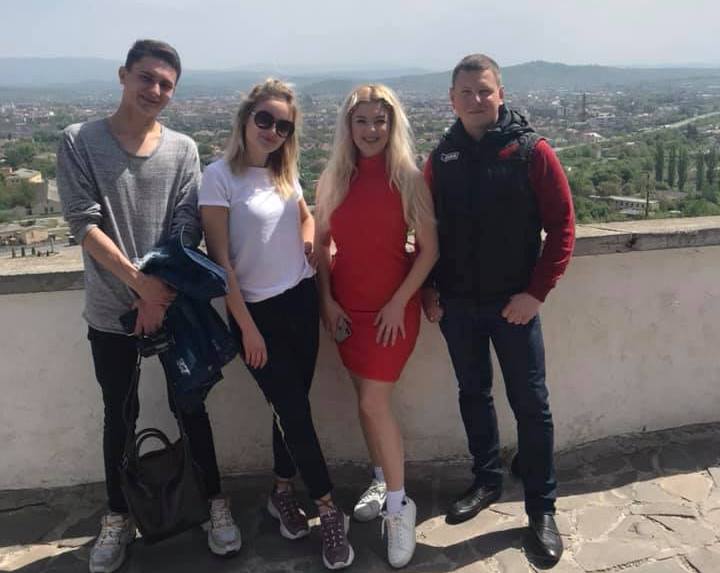 Знімальна група програми "Страсті за ревізором" побувала у замку "Паланок" До замку "Паланок" навідалась знімальна група програми "Страсті за ревізором"