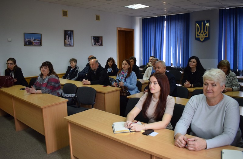 Чеські вчителі приїхали на Закарпаття Чеські вчителі із краю Височина приїхали в Україну