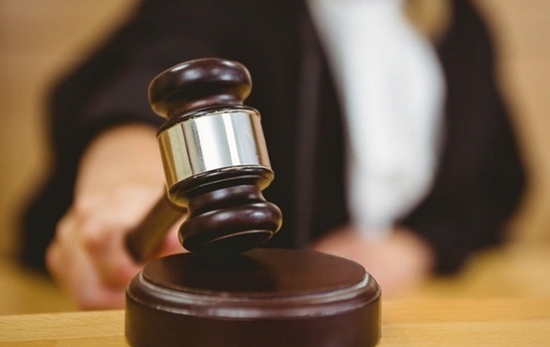 18-річний хлопець переламав своєму батькові ребра: суд виніс вирок 18-річний хлопець із Хустського району переламав своєму батькові ребра: суд виніс вирок