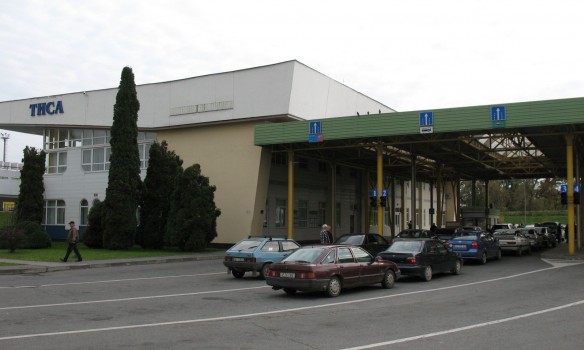 Закарпатські прикордонники затримали чоловіка, який перебував у міжнародному розшуку Українські прикордонники затримали громадянина Сербії, який перебував у міжнародному розшуку