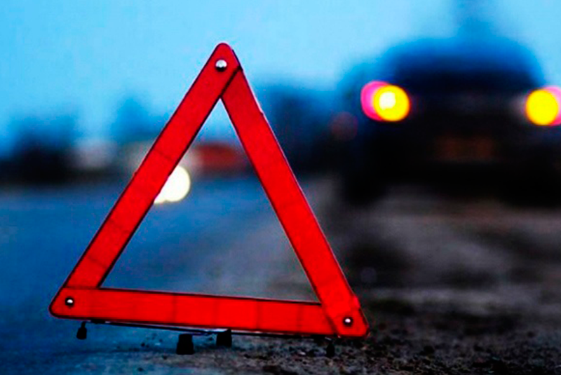Вночі нетверезий водій скоїв аварію Вночі у селі Дротинці нетверезий водій скоїв аварію