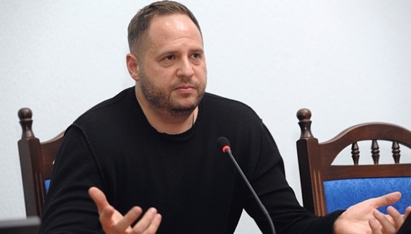 Андрій Єрмак пообіцяв фінансову підтримку для ліквідації наслідків лиха Андрій Єрмак пообіцяв фінансову підтримку для усунення наслідків підтоплення