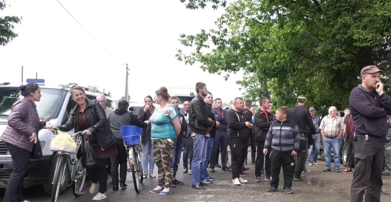 На Закарпатті можуть перекрити трасу Київ-Чоп На Закарпатті жителі сіл Керецьки та Березники можуть перекрити трасу Київ-Чоп