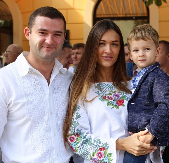 Мер Мукачева Андрій Балога вдруге став батьком Мер Мукачева Андрій Балога вночі вдруге став батьком