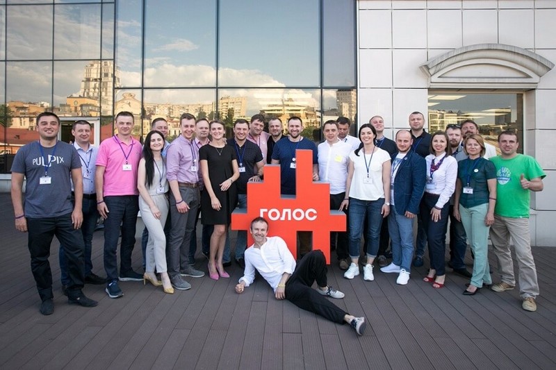 Відомо, хто очолив партію Вакарчука на Закарпатті Партію Святослава Вакарчука Голос на Закарпатті очолив Юрій Світлик