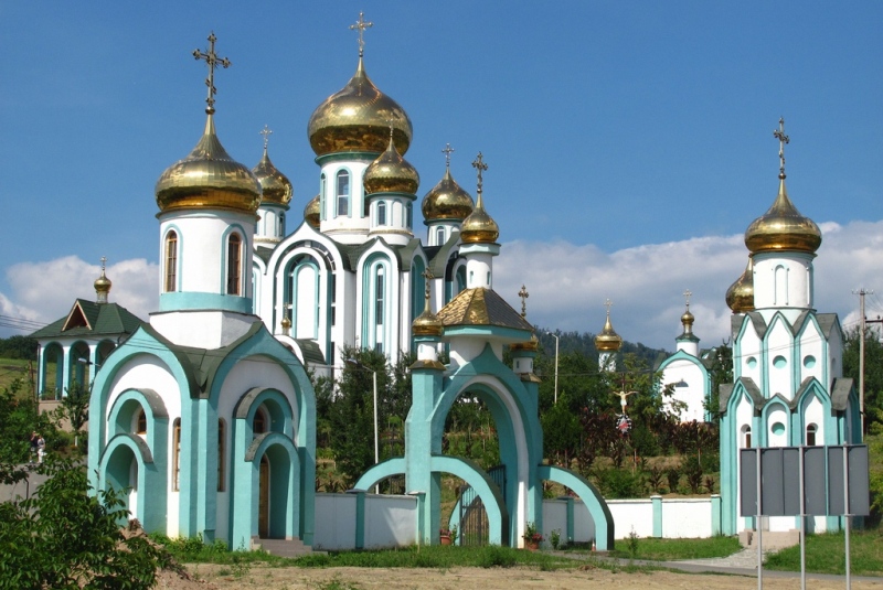 До Мукачева з’їжджаються паломники, аби на власні очі побачити диво, що трапилось у монастирі У Мукачеві в монастирі трапилось диво