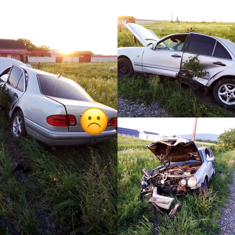 На Виноградівщині "Мерседес" вилетів у кювет і врізався в пень На Виноградівщині "Мерседес" вилетів у кювет і врізався в пень