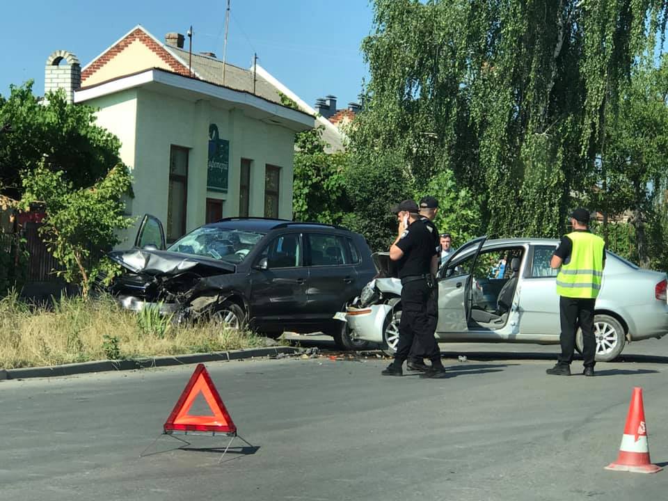 ФОТО: Віталій Глагола В Ужгороді на вулиці Заньковецької трапилась ДТП