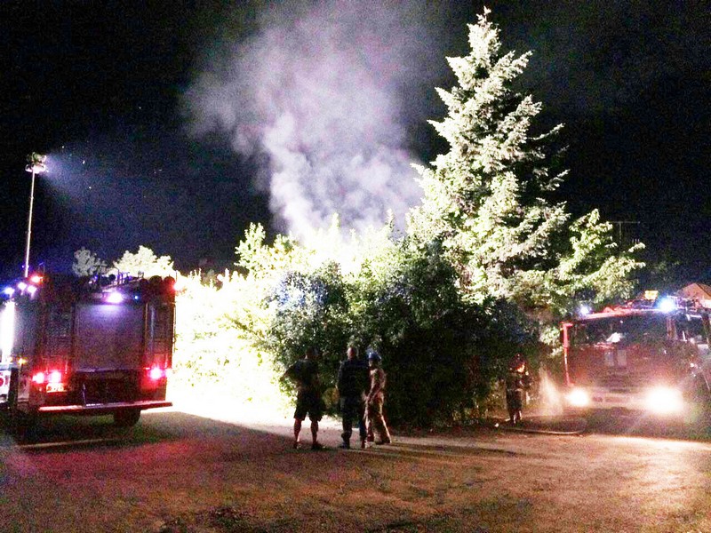 Цієї ночі підпалили автомобілі закарпатського активіста Цієї ночі підпалили автомобілі закарпатського активіста із Виноградова Михайла Мадяра