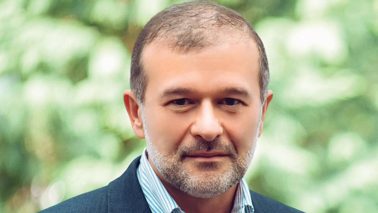 Віктор Балога випереджає Едгара Токара Віктор Балога випереджає Едгара Токара