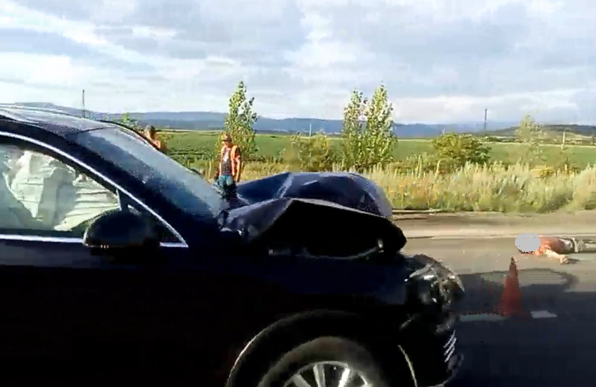 З’явилося відео з місця смертельної аварії біля Ракошина З’явилося відео з місця смертельної аварії біля Ракошина, в якій загинув дорожник