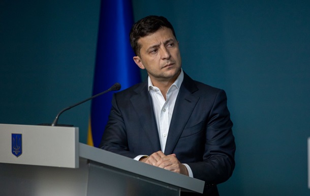 Обурені закарпатці звернулися до Володимира Зеленського Обурені закарпатці звернулися до Володимира Зеленського