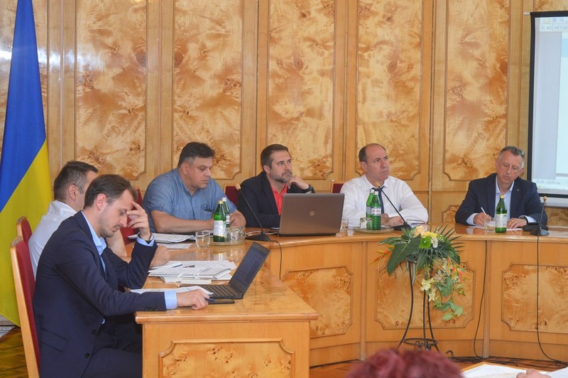 Процес активного реформування місцевого самоврядування на Закарпатті розблоковано Процес активного реформування місцевого самоврядування на Закарпатті розблоковано