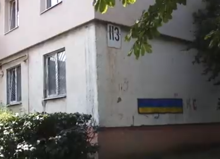 Ламають руки й ноги: мукачівці називають один із дворів міста проклятим Ламають руки й ноги: мукачівці називають один із дворів міста проклятим