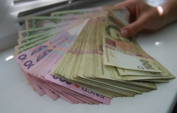 Від 9 до 20 тисяч: скільки заробляють працівники робітничих спеціальностей Від 9 до 20 тисяч: скільки заробляють працівники робітничих спеціальностей