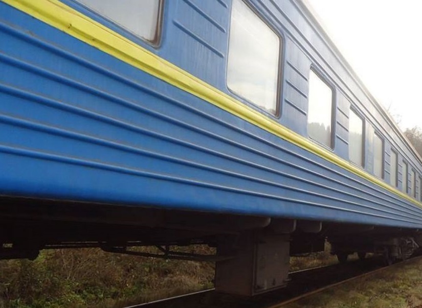 У потязі "Рахів–Київ" раптово помер чоловік У потязі "Рахів–Київ" раптово помер чоловік