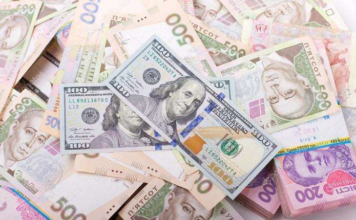 Більше 600 доларів на місяць: в уряді назвали дату різкого зростання зарплат українців Більше 600 доларів на місяць: в уряді назвали дату різкого зростання зарплат українців
