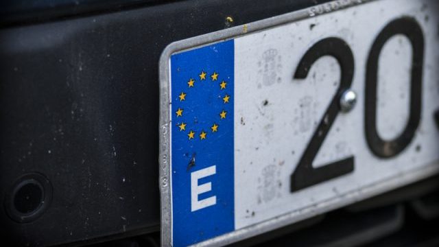МВС попередили власників "євроблях" про жорсткі штрафи МВС попередили власників "євроблях" про жорсткі штрафи