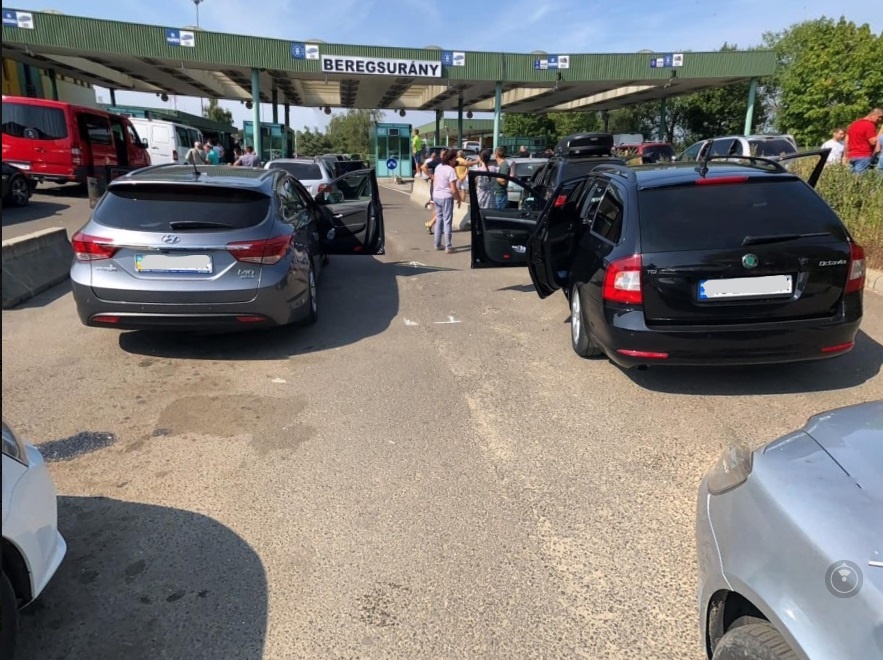 На україно-угорському кордоні угорці саботують роботу? На україно-угорському кордоні угорці саботують роботу?