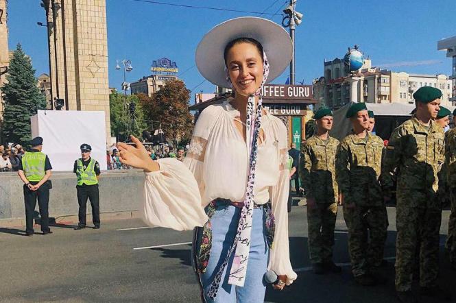 Хода Гідності: реакція соцмереж на новий формат свята та виступ закарпатки Аліни Паш Хода Гідності: реакція соцмереж на новий формат свята та виступ закарпатки Аліни Паш