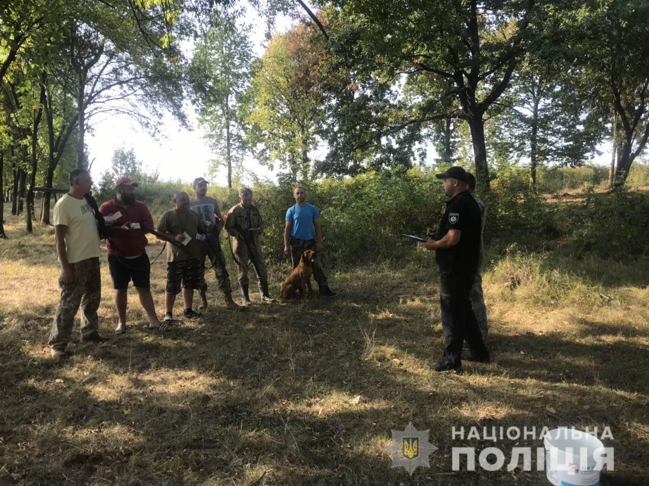 На Мукачівщині правоохоронці перевіряли власників мисливської зброї На Мукачівщині правоохоронці перевіряли власників мисливської зброї