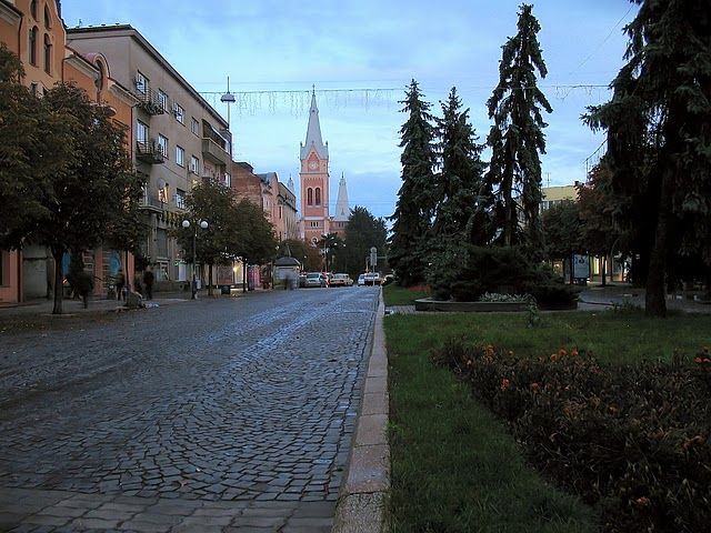 Закарпатців і гостей краю запрошують на концерт, який відбудеться у центрі Мукачева Закарпатців і гостей краю запрошують на концерт, який відбудеться у центрі Мукачева