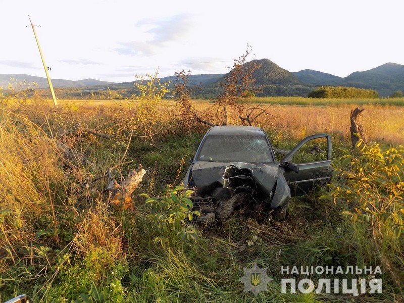 Сталася аварія: постраждало двоє людей Сталася аварія: постраждало двоє людей