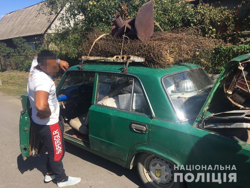 20-річний хлопець спробував підкупити поліцейських 20-річний хлопець спробував підкупити поліцейських