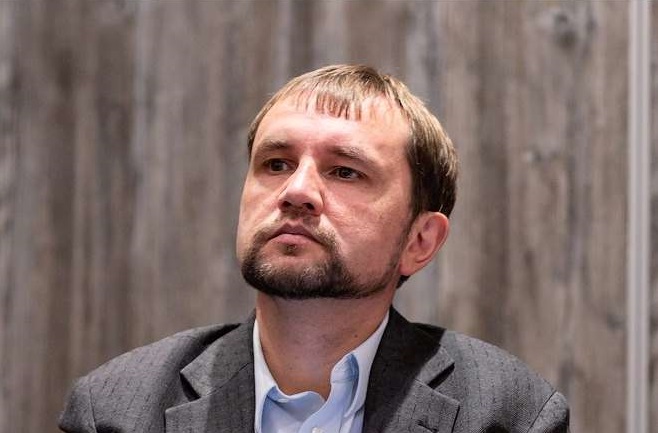 Уряд звільнив директора Українського інституту національної пам’яті Володимира В’ятровича Уряд звільнив директора Українського інституту національної пам’яті Володимира В’ятровича