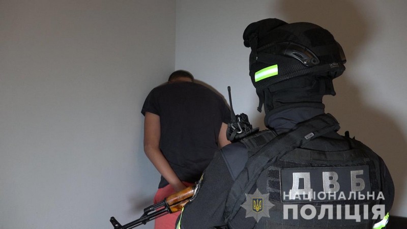 Оприлюднено прізвище та фото організатора замаху на вбивство начальника УЗЕ в Закарпатській області Оприлюднено прізвище та фото організатора замаху на вбивство начальника УЗЕ в Закарпатській області