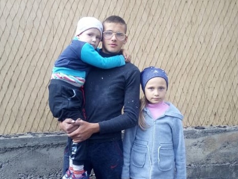 8-річна дівчинка вразила закарпатців своїм героїчним вчинком 8-річна дівчинка вразила закарпатців своїм героїчним вчинком