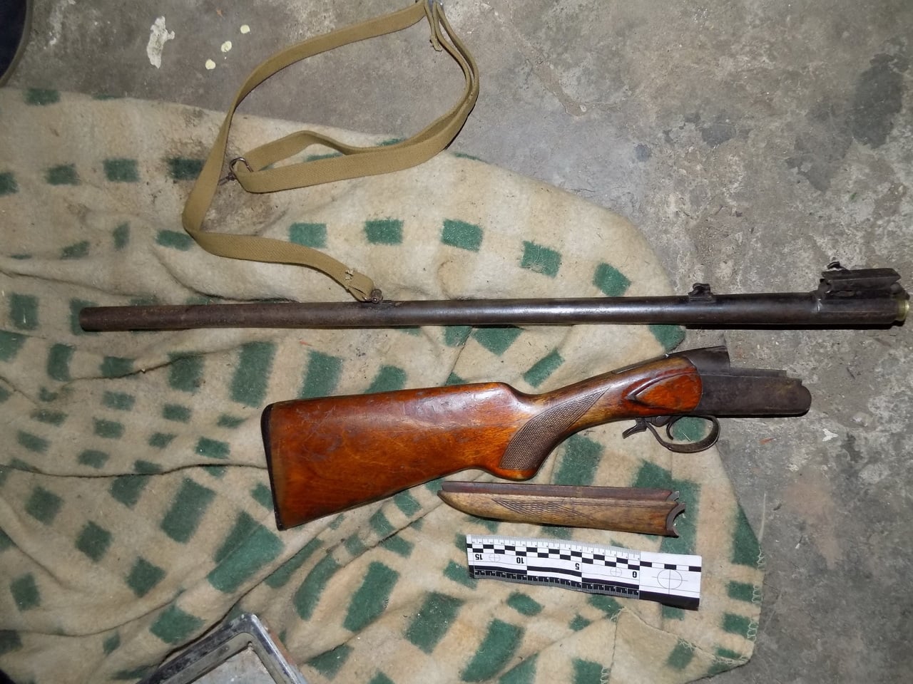 У Хусті чоловік вистрілив у жінку з рушниці У Хусті чоловік вистрілив у жінку з рушниці