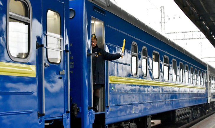 "Укрзалізниця" призначила додаткові поїзди на новорічно-різдвяні свята "Укрзалізниця" призначила додаткові поїзди на новорічно-різдвяні свята