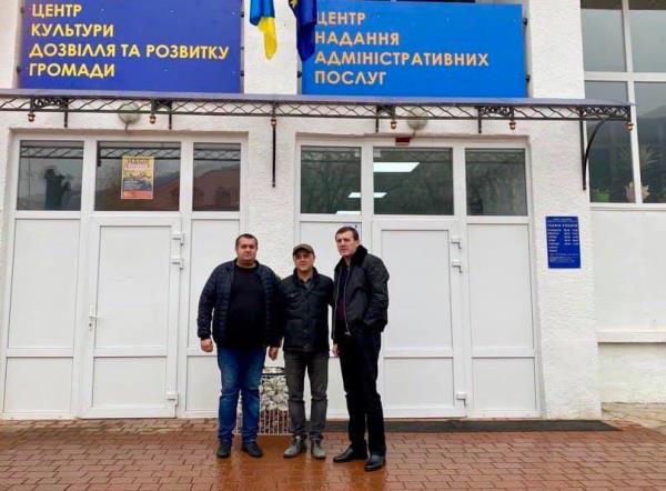 Нардеп Василь Петьовка спілкувався з жителями Тячівщини і Рахівщини Нардеп Василь Петьовка спілкувався з жителями Тячівщини і Рахівщини