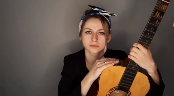 Нове відео закарпатської блогерки підкорює мережу Нове відео закарпатської блогерки підкорює мережу