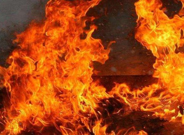 Чоловіка знайшли мертвим у його ж будинку Чоловіка знайшли мертвим у його ж будинку