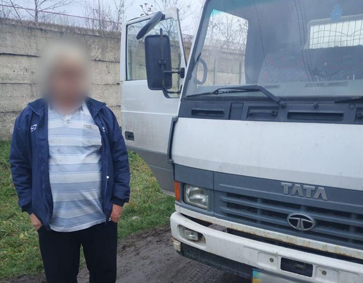 Аварія у Мукачеві: водія-втікача знайшли завдяки відеокамерам Аварія у Мукачеві: водія-втікача знайшли завдяки відеокамерам