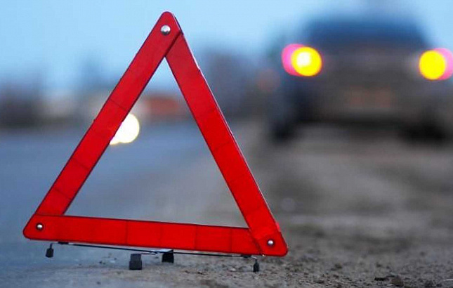 Ввечері у Сваляві сталась ДТП. Постраждав чоловік Ввечері у Сваляві сталась ДТП. Постраждав чоловік