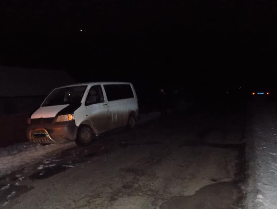 На Хустщині молодий хлопець потрапив під колеса авто На Хустщині молодий хлопець потрапив під колеса авто