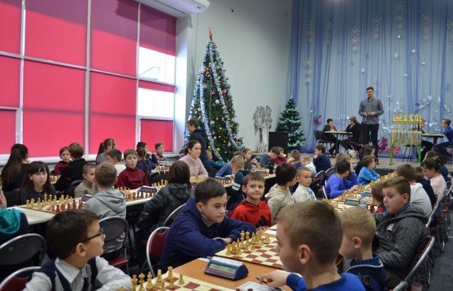 У Мукачеві сьогодні розпочнеться шаховий фестиваль У Мукачеві сьогодні розпочнеться шаховий фестиваль