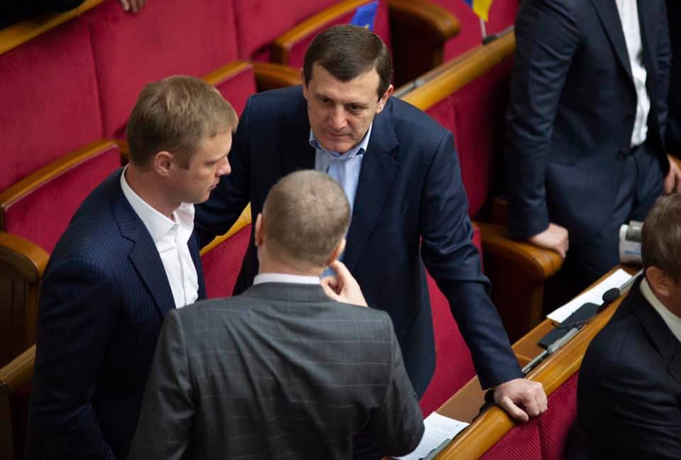 Закарпатські нардепи звернулись до прем’єра Гончарука Закарпатські нардепи звернулись до прем’єра Гончарука