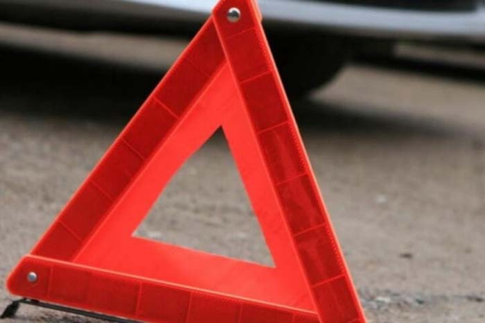 Водій скоїв аварію і втік: оприлюднено відео Водій скоїв аварію і втік: оприлюднено відео