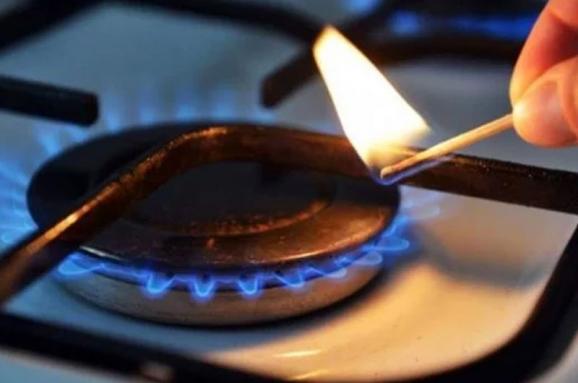Із 4 дітьми ледь не сталася трагедія, поки батьки були на заробітках Із 4 дітьми ледь не сталася трагедія, поки батьки були на заробітках