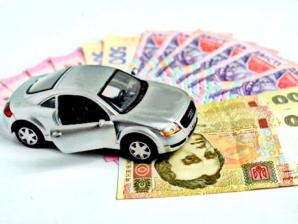 У Мукачеві власники елітних авто сплатили 815 тисяч податку У Мукачеві власники елітних авто сплатили 815 тисяч податку