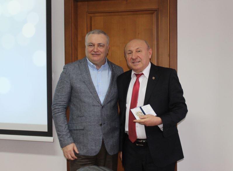 Професору Гарагоничу — вища відзнака Міносвіти Професору Гарагоничу — вища відзнака Міносвіти