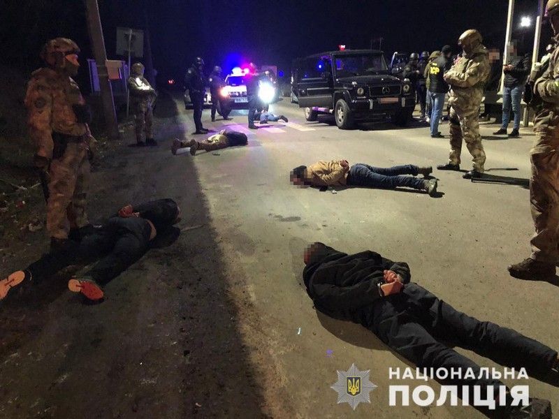 Затриманим у Нижніх Воротах обирають запобіжний захід: пряма трансляція Затриманим у Нижніх Воротах обирають запобіжний захід: пряма трансляція