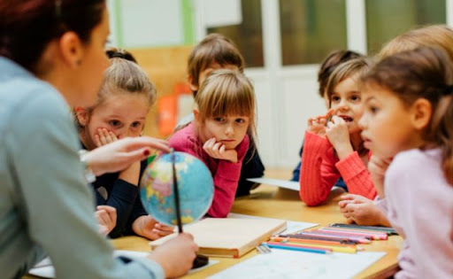 У Берегові з понеділка відновлюють навчально-виховний процес У Берегові з понеділка відновлюють навчально-виховний процес