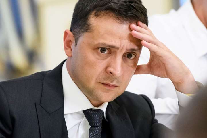 Володимир Зеленський збирає РНБО Володимир Зеленський збирає РНБО