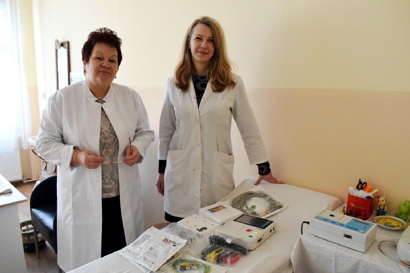 Ужгородській міській дитячій лікарні передали два кардіографи Ужгородській міській дитячій лікарні передали два кардіографи