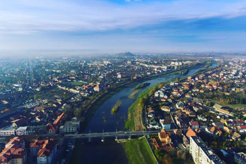 У Мукачеві облаштують новий сквер за 10 мільйонів У Мукачеві облаштують новий сквер за 10 мільйонів